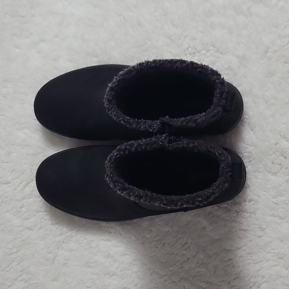 ECCO Soft 7 Tred Nubuck Mid-Cut Boot EUC Sz 9 - Picture 5 of 9